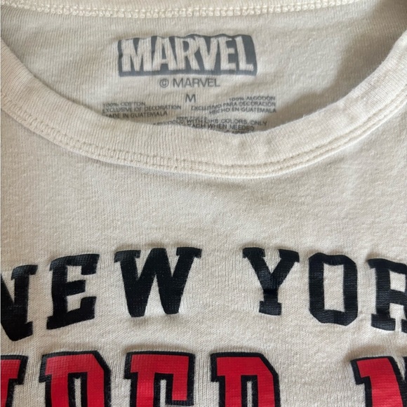 WOMENS MARVEL SPIDER-MAN NY LONG SLEEVE CROP TOP GRAPHIC LOGO HALLOWEEN SIZE MED - Picture 5 of 6